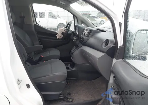 2015 Nissan Nv200 Sv из США, поврежденный, VIN 3N6CM0KN9FK722141